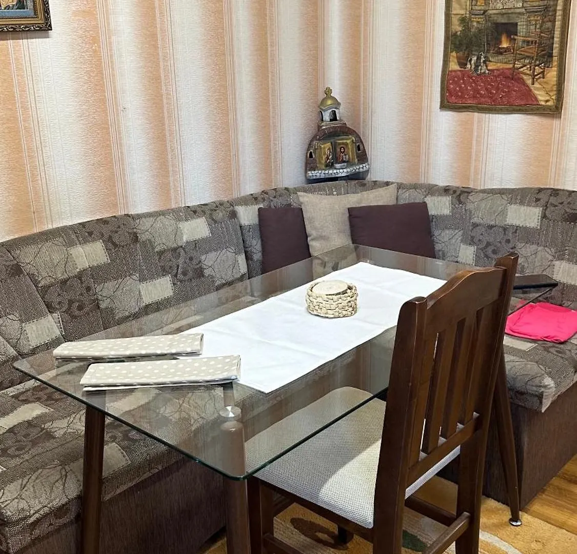 Apartment Tsveten Kv Varna 0*,